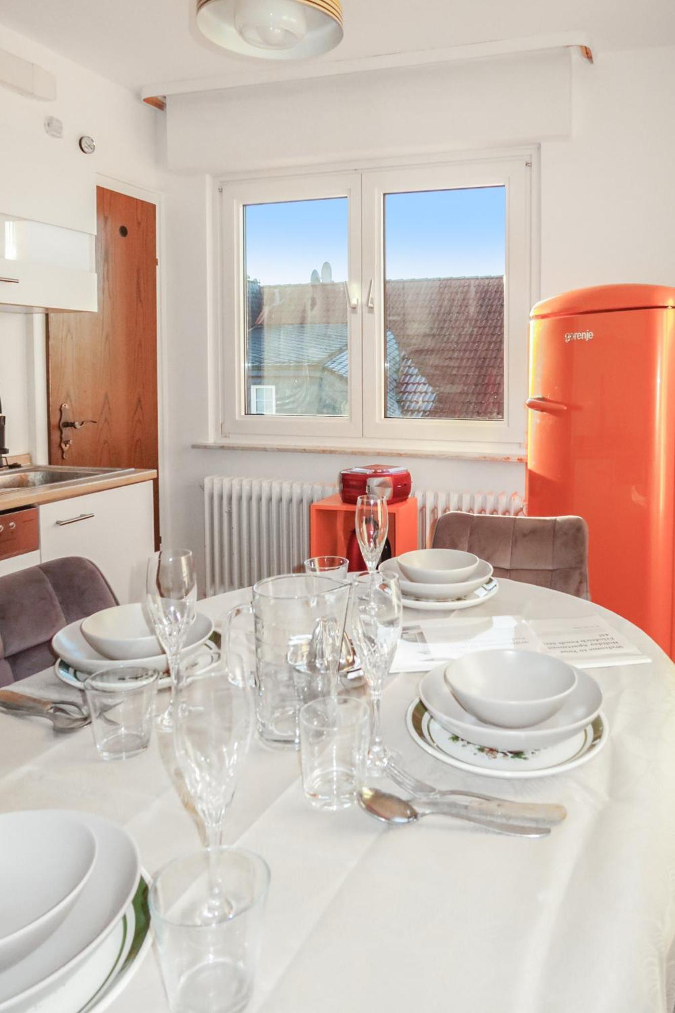 Homestay - Panoramablick Ueber Buedingen Buitenkant foto