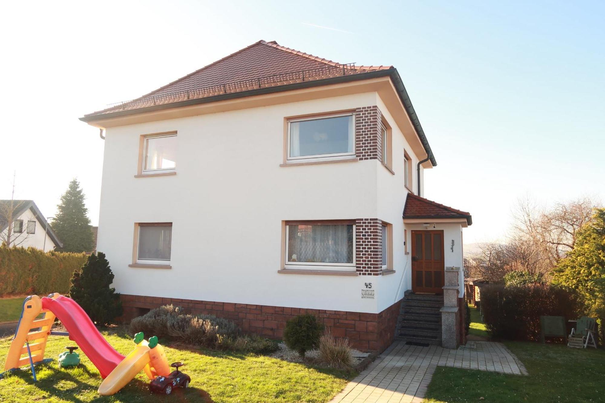 Homestay - Panoramablick Ueber Buedingen Buitenkant foto