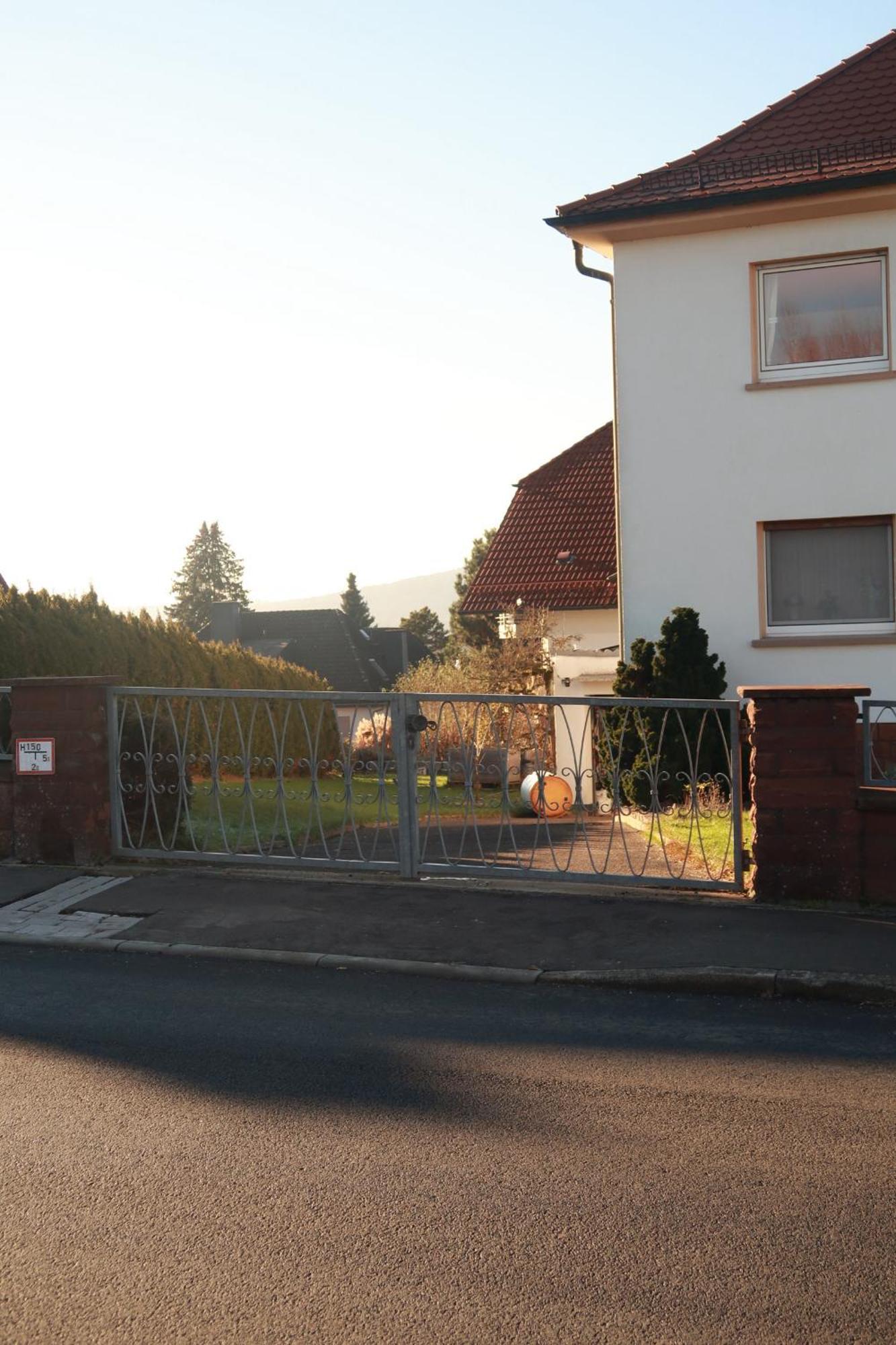 Homestay - Panoramablick Ueber Buedingen Buitenkant foto